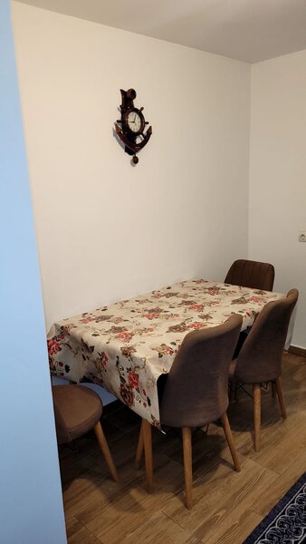 Bacau Garsoniera de inchiriat ultracentral, str. Mihai Viteazul ,et.1
